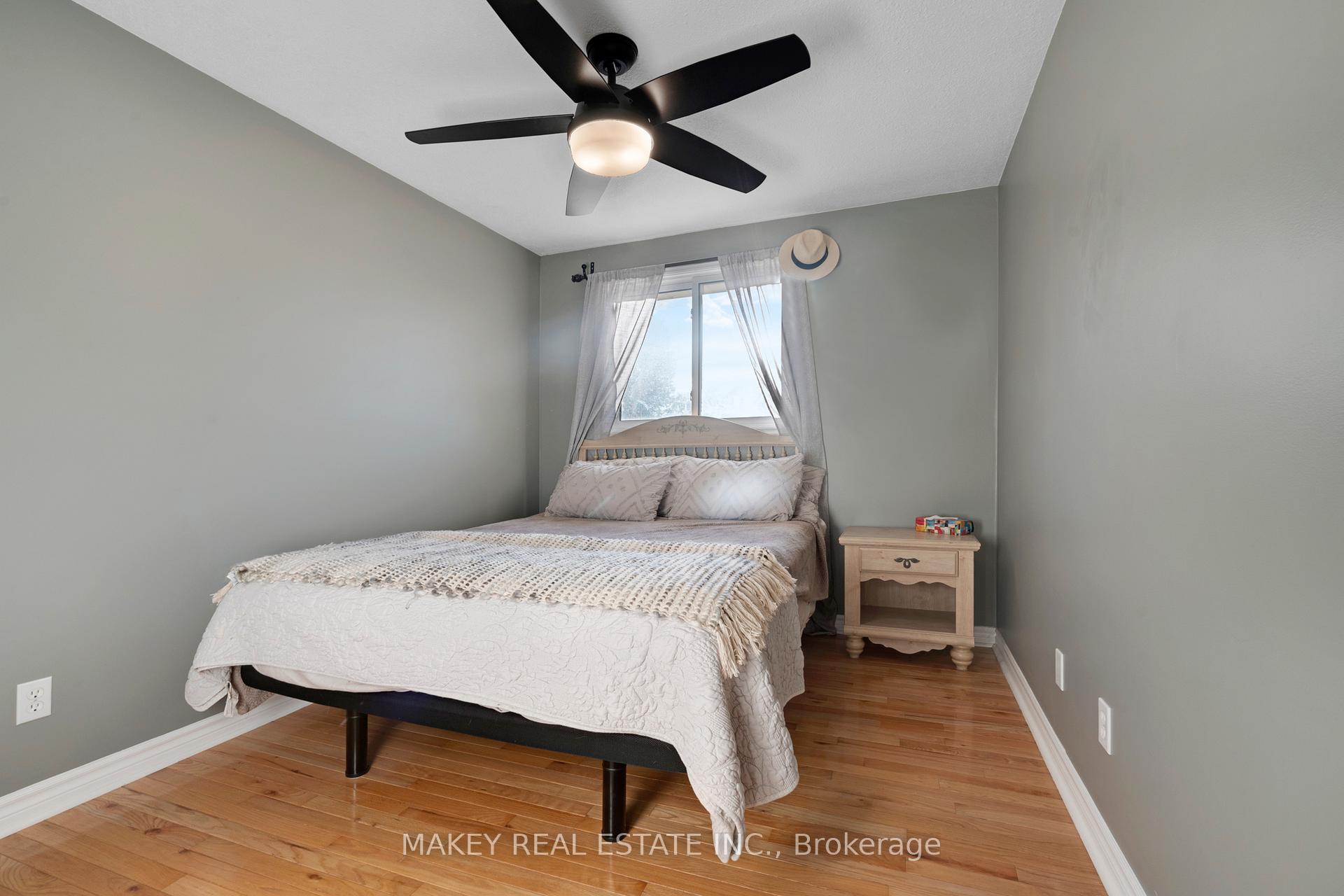 Photo 25 of 623 Pioneer Drive, Kitchener — HOMEH