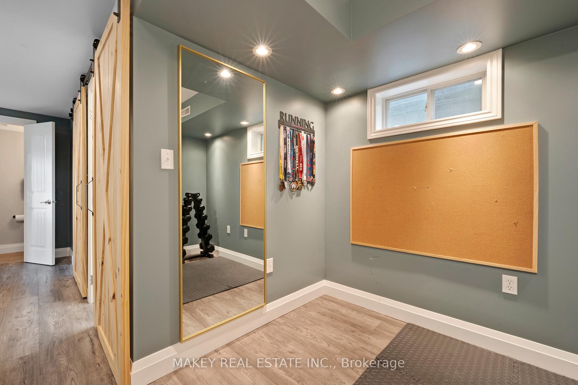 Photo 36 of 623 Pioneer Drive, Kitchener — HOMEH