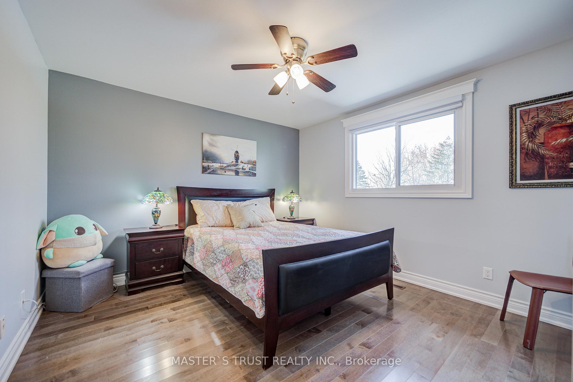 Photo 25 of 72 Rose Way, Markham, Markham Village — HOMEH