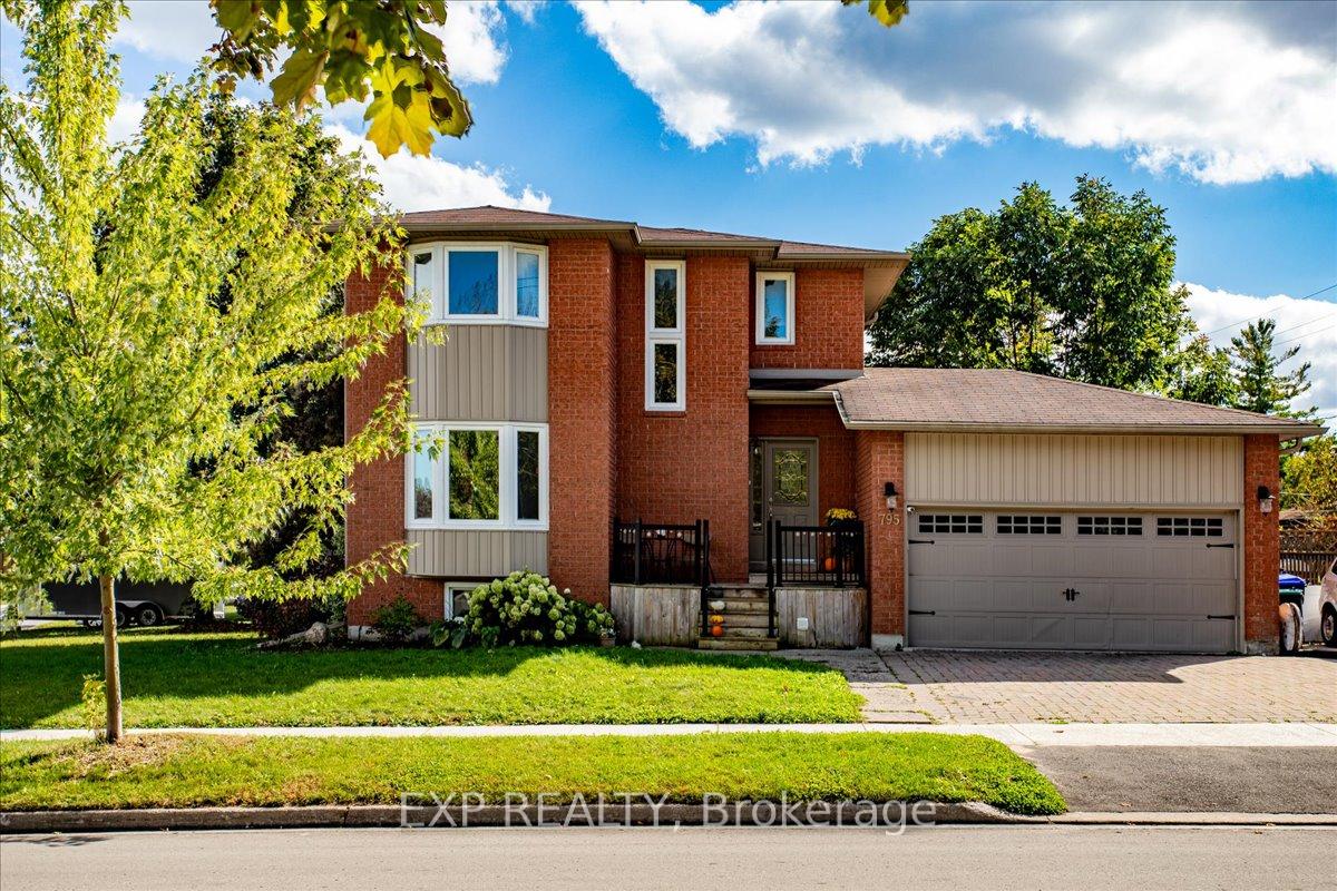 Photo 1 of 795 Rose Lane, Innisfil, Alcona — HOMEH