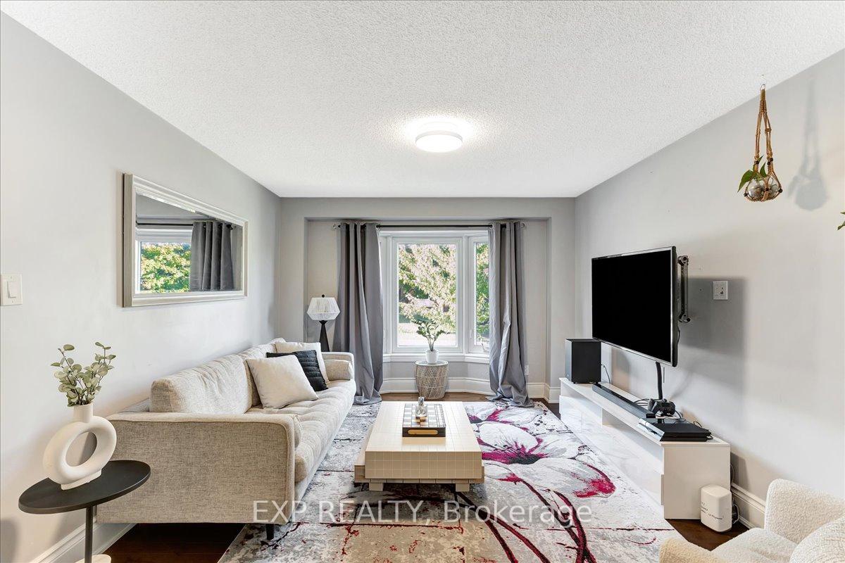 Photo 8 of 795 Rose Lane, Innisfil, Alcona — HOMEH