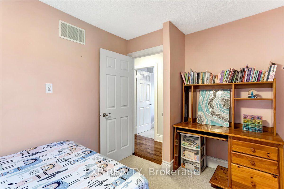 Photo 17 of 795 Rose Lane, Innisfil, Alcona — HOMEH