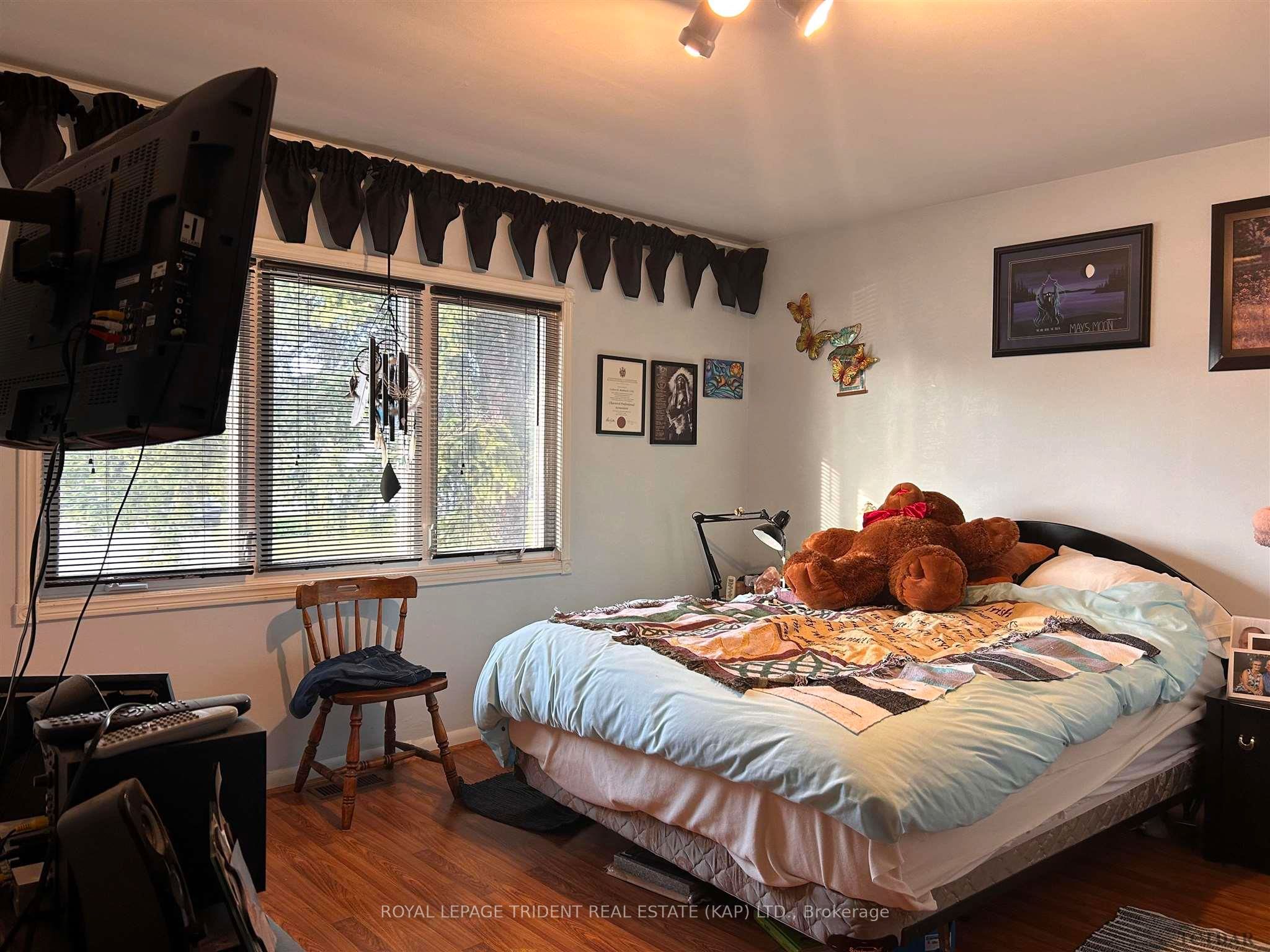 Photo 40 of 65 Byng Avenue, Kapuskasing — HOMEH