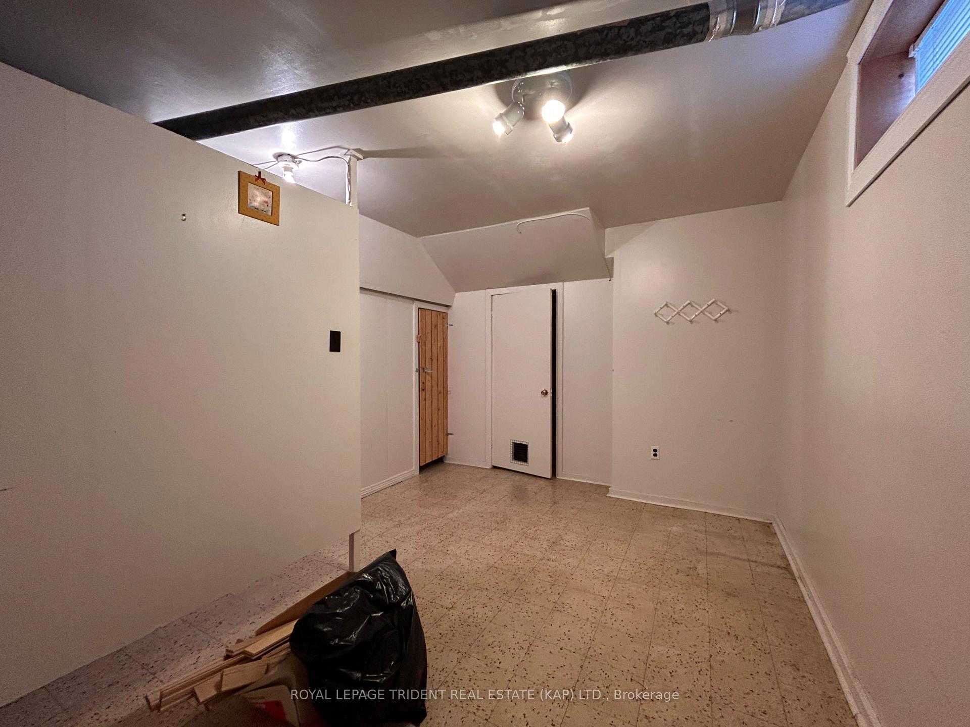 Photo 56 of 65 Byng Avenue, Kapuskasing — HOMEH