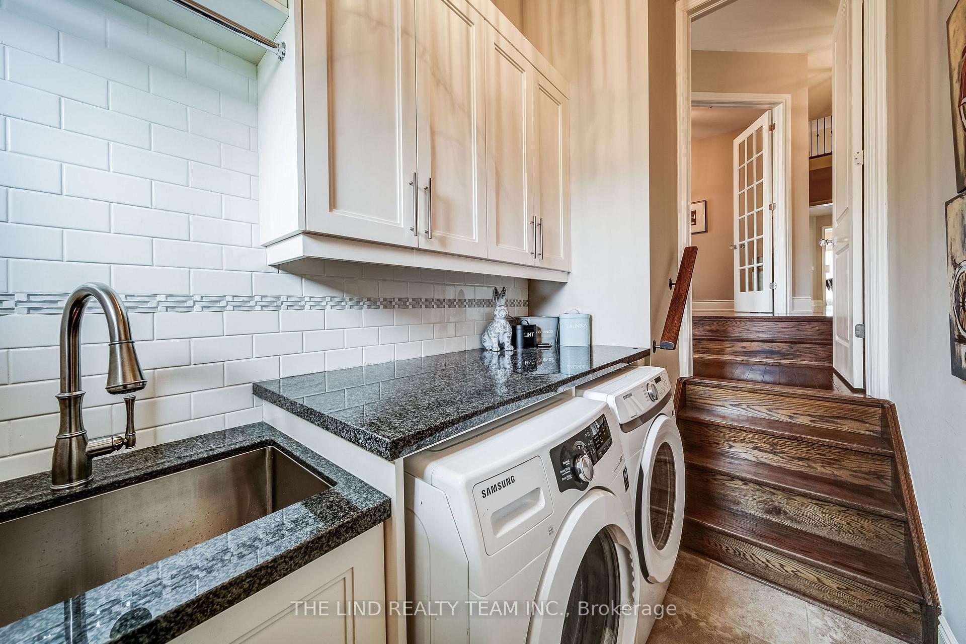 Photo 8 of 26 Nicort Road, King, King City — HOMEH
