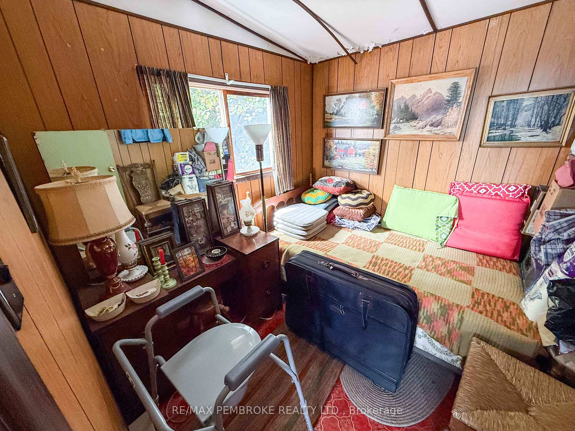 Photo 23 of 29 Spanik Lane, Madawaska Valley, Madawaska Valley — HOMEH