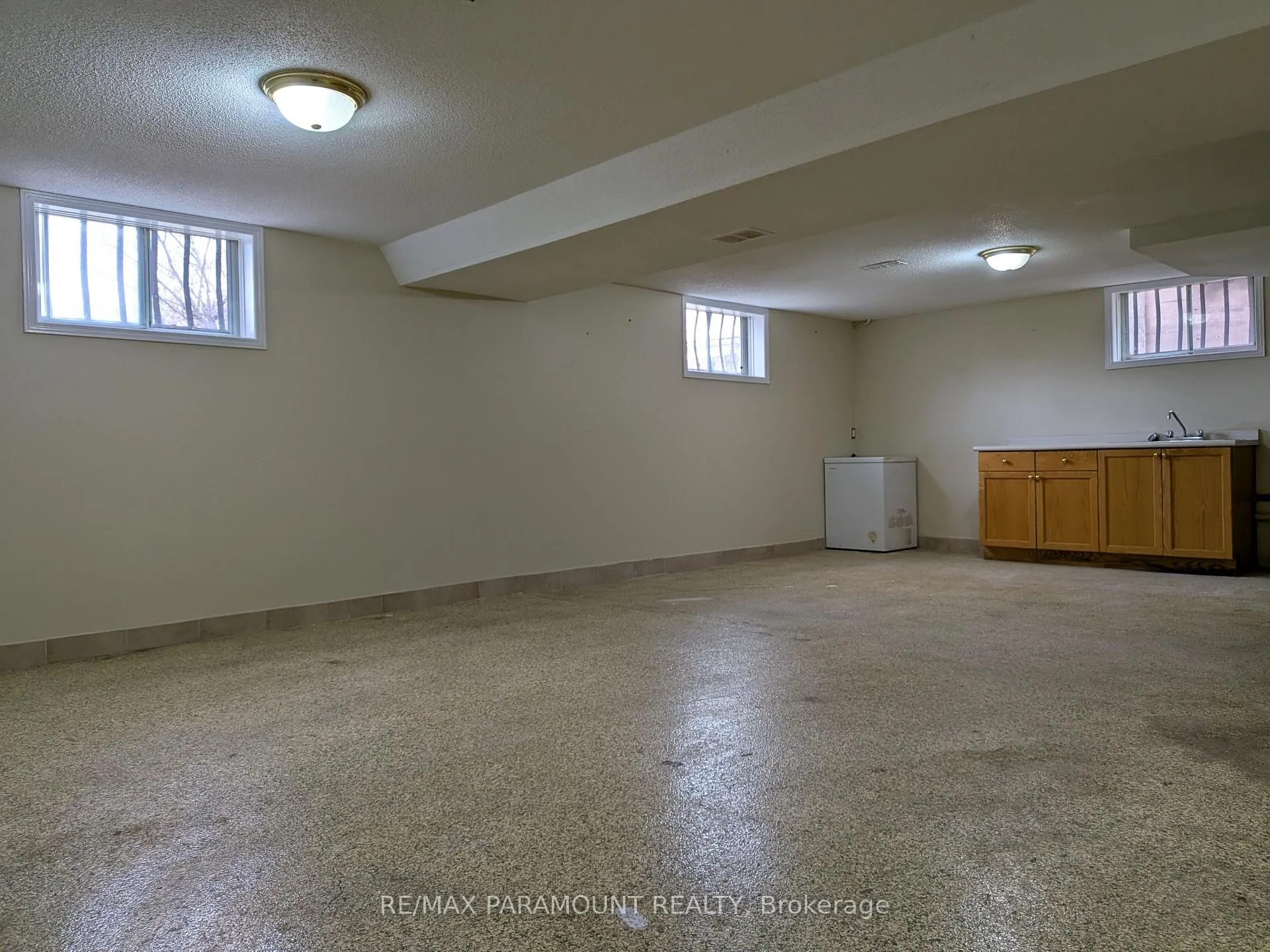 Photo 17 of 242 Millen Road, Hamilton, Stoney Creek — HOMEH