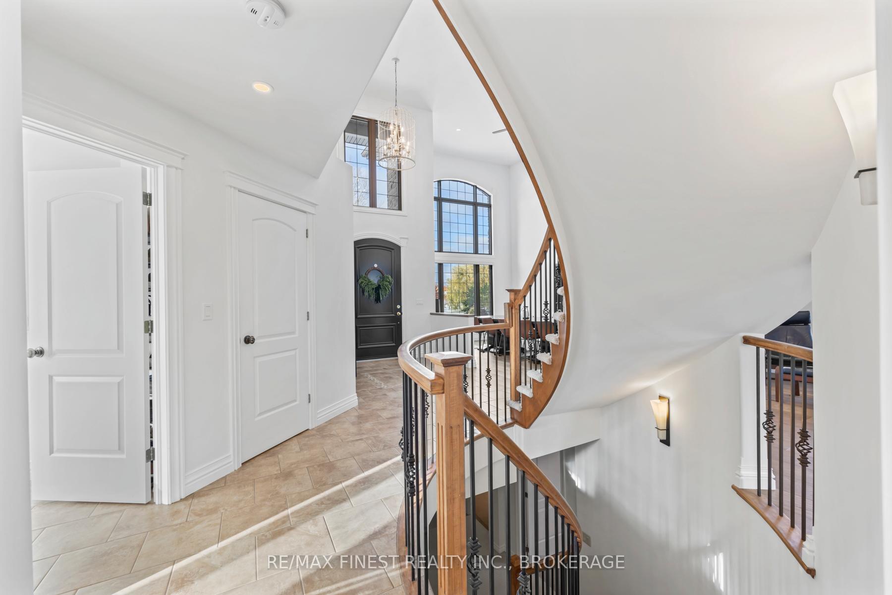 Photo 14 of 1430 Perradice Drive, Kingston, City North of 401 — HOMEH
