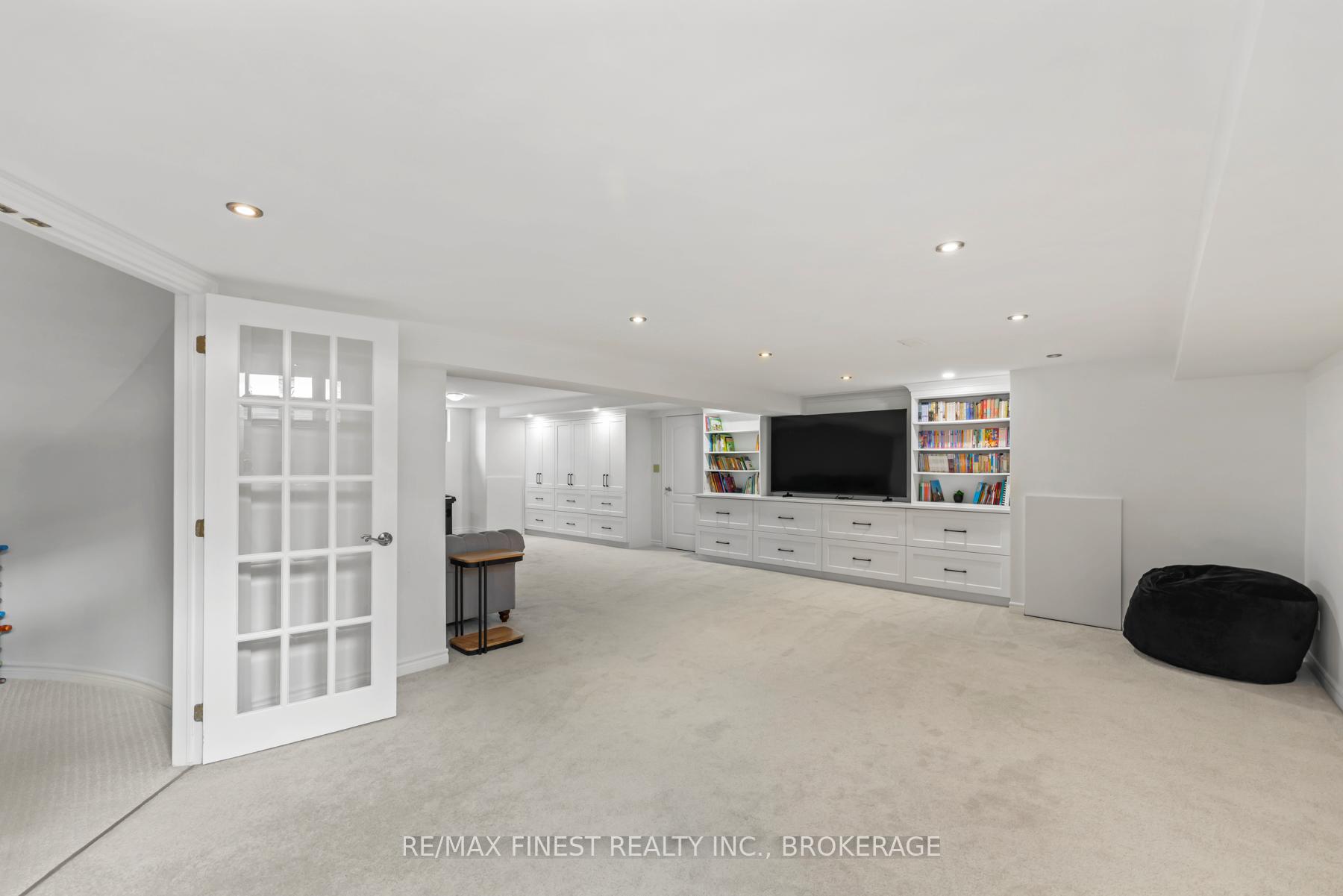 Photo 35 of 1430 Perradice Drive, Kingston, City North of 401 — HOMEH