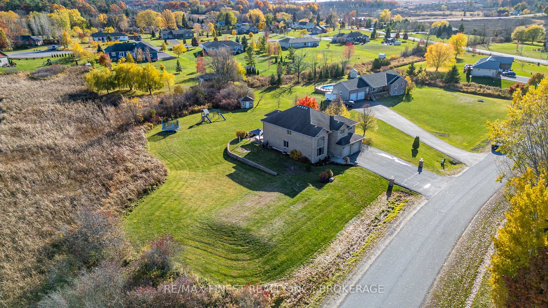 Photo 43 of 1430 Perradice Drive, Kingston, City North of 401 — HOMEH