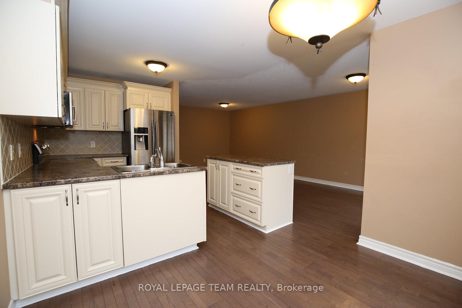 Photo 17 of 418 Beam Street, Ottawa, Kanata - Morgan's Grant/South March — HOMEH