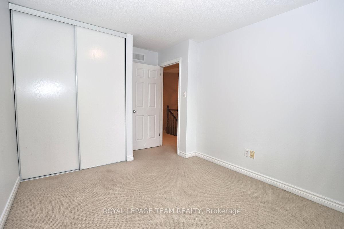 Photo 28 of 418 Beam Street, Ottawa, Kanata - Morgan's Grant/South March — HOMEH