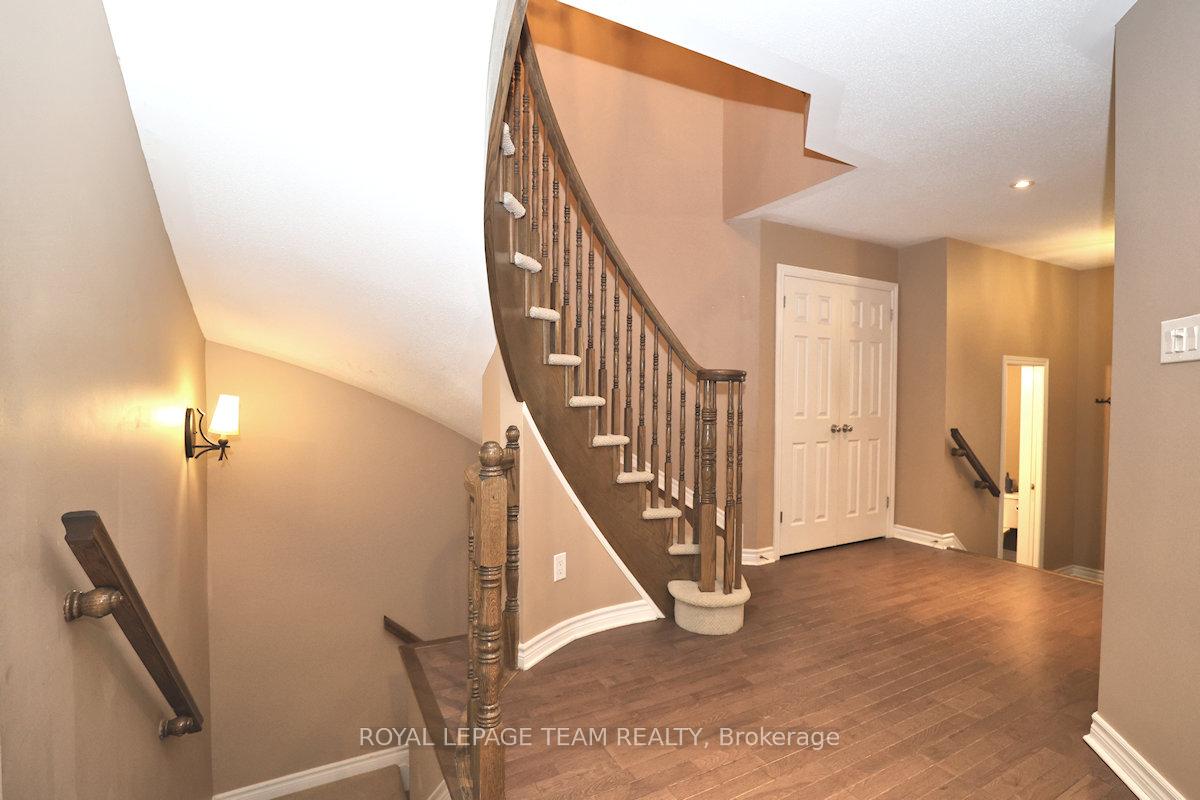 Photo 32 of 418 Beam Street, Ottawa, Kanata - Morgan's Grant/South March — HOMEH