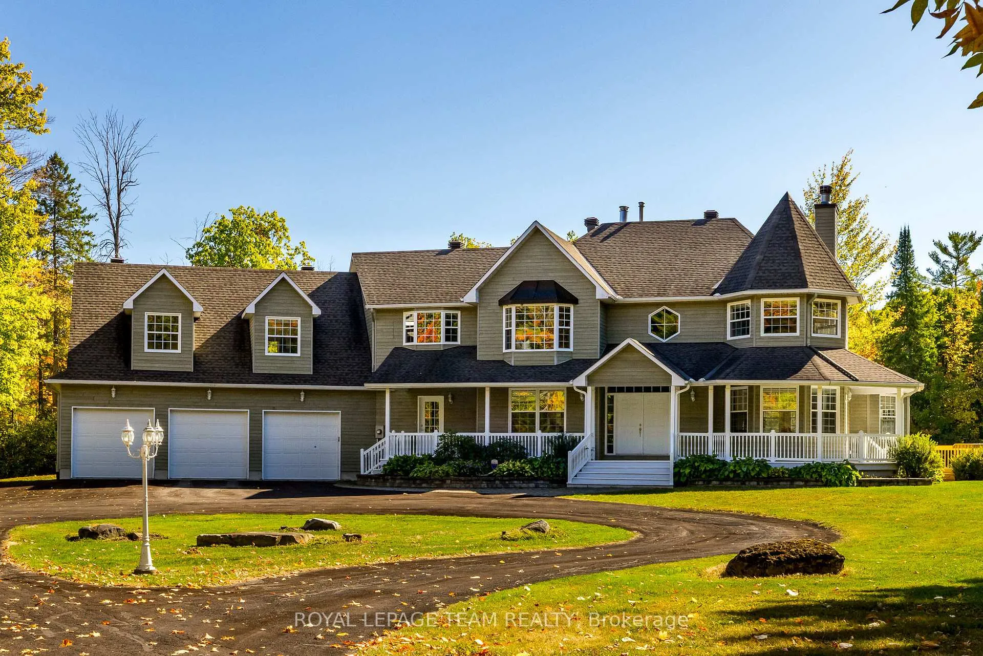 Photo 2 of 38 Marchvale Drive, Ottawa, Kanata - Rural Kanata (Central) — HOMEH