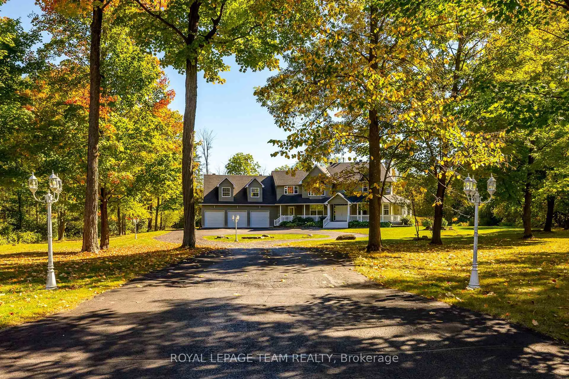 Photo 3 of 38 Marchvale Drive, Ottawa, Kanata - Rural Kanata (Central) — HOMEH