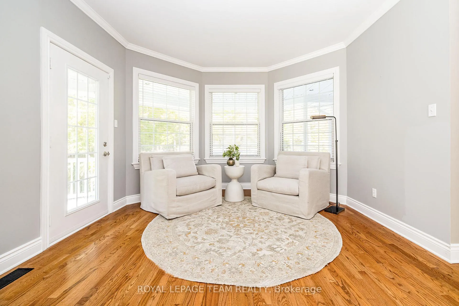 Photo 7 of 38 Marchvale Drive, Ottawa, Kanata - Rural Kanata (Central) — HOMEH