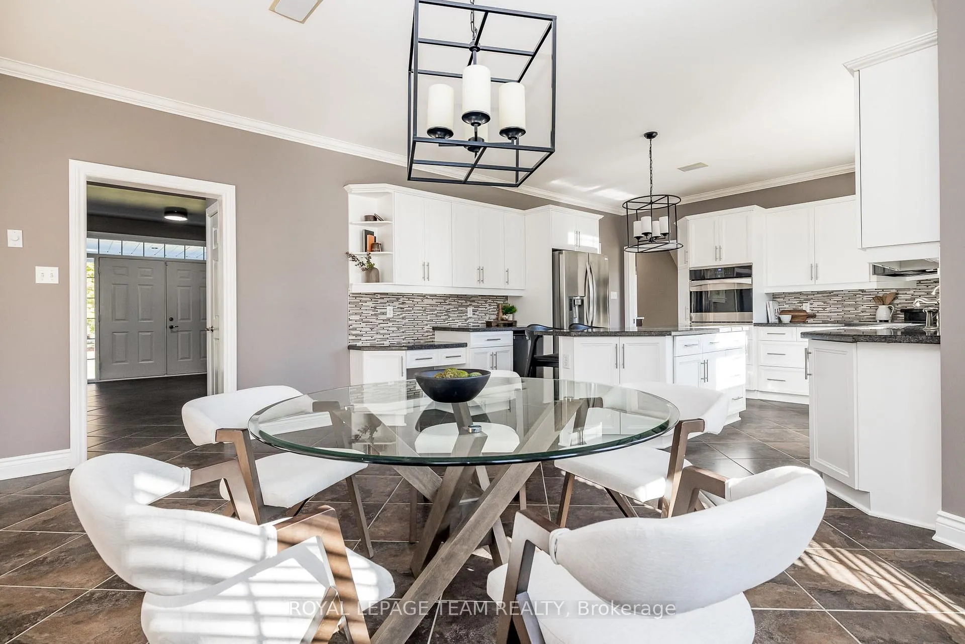 Photo 13 of 38 Marchvale Drive, Ottawa, Kanata - Rural Kanata (Central) — HOMEH