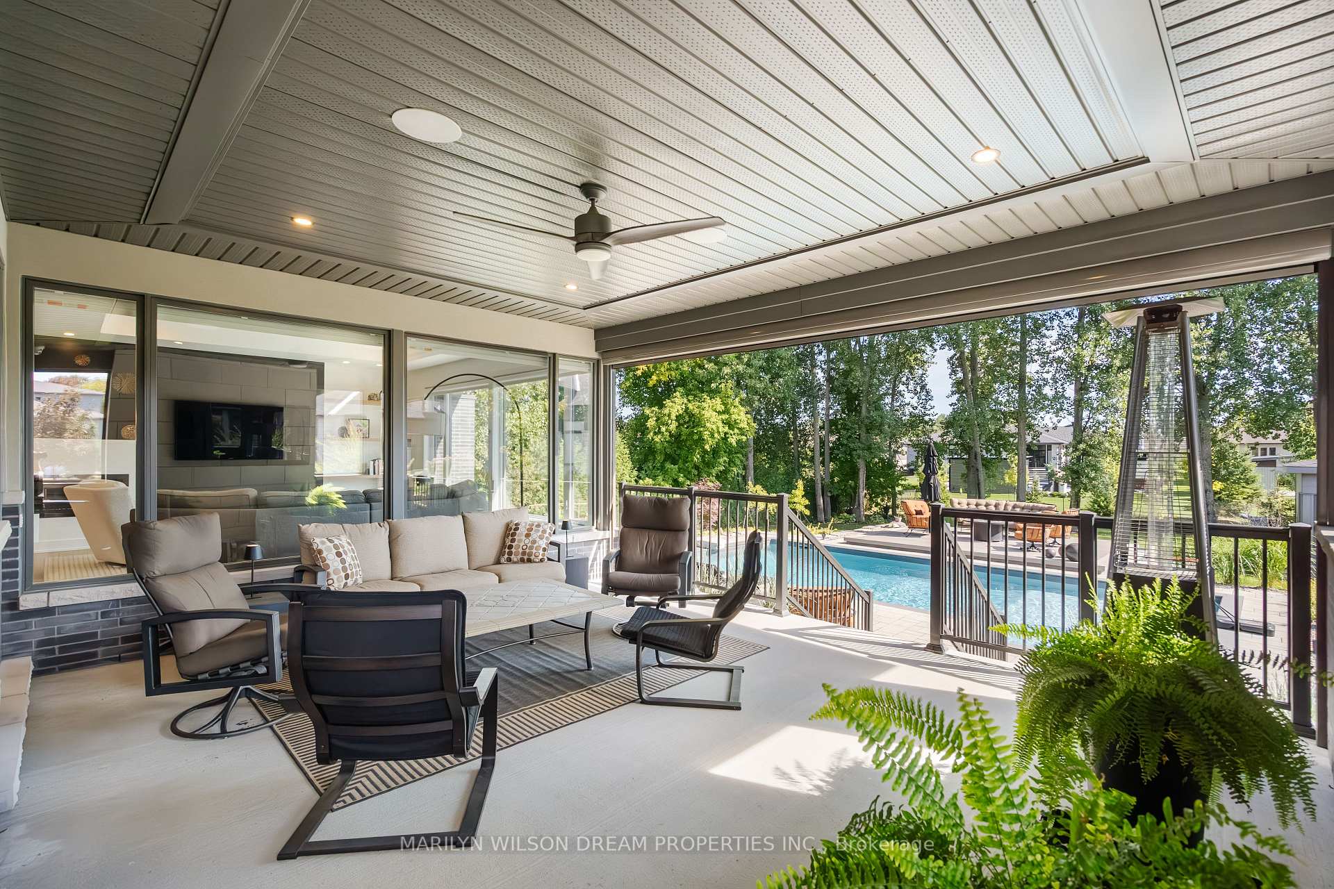 Photo 18 of 521 Leimerk Court, Ottawa, Manotick Village & Manotick Estates — HOMEH