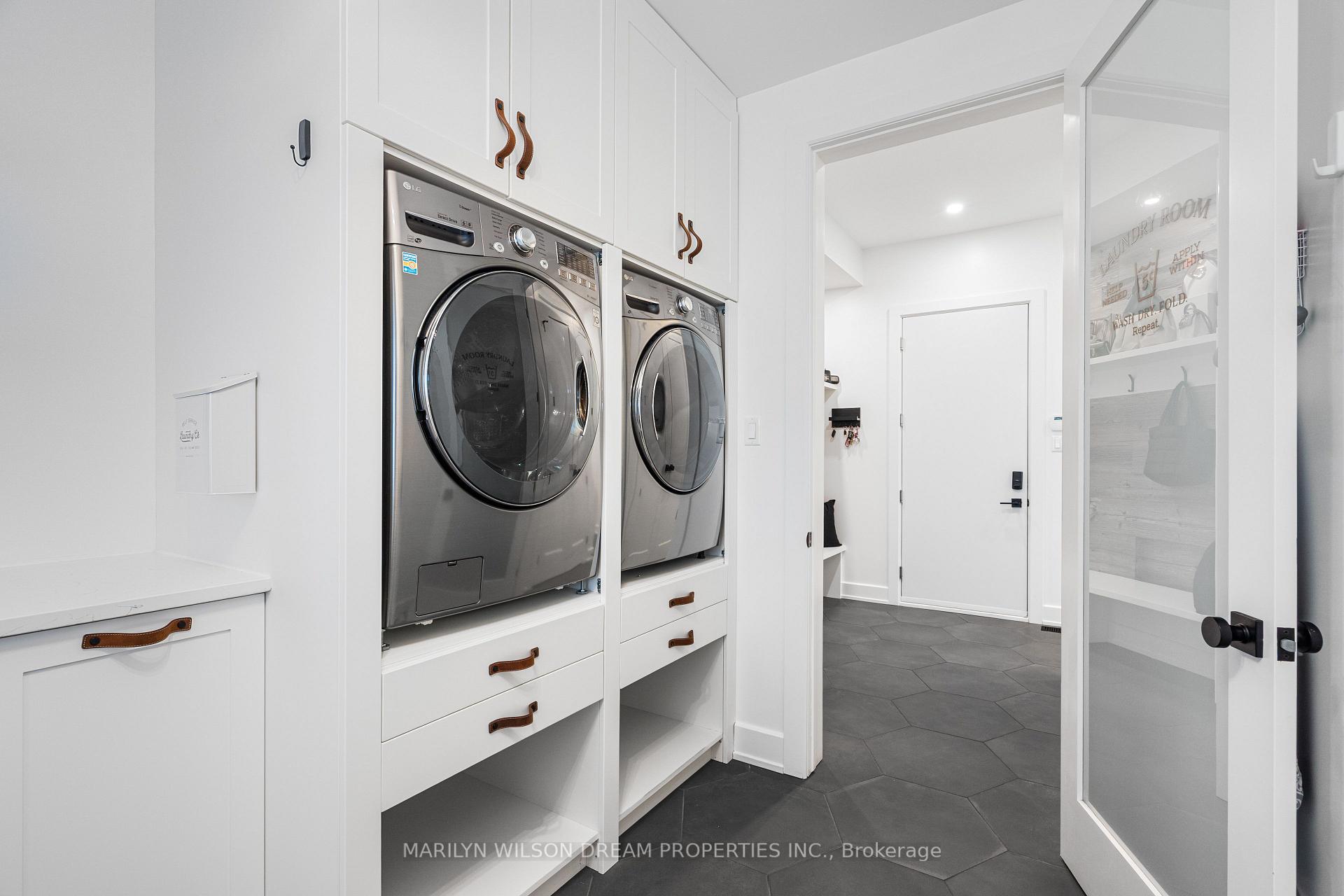 Photo 20 of 521 Leimerk Court, Ottawa, Manotick Village & Manotick Estates — HOMEH
