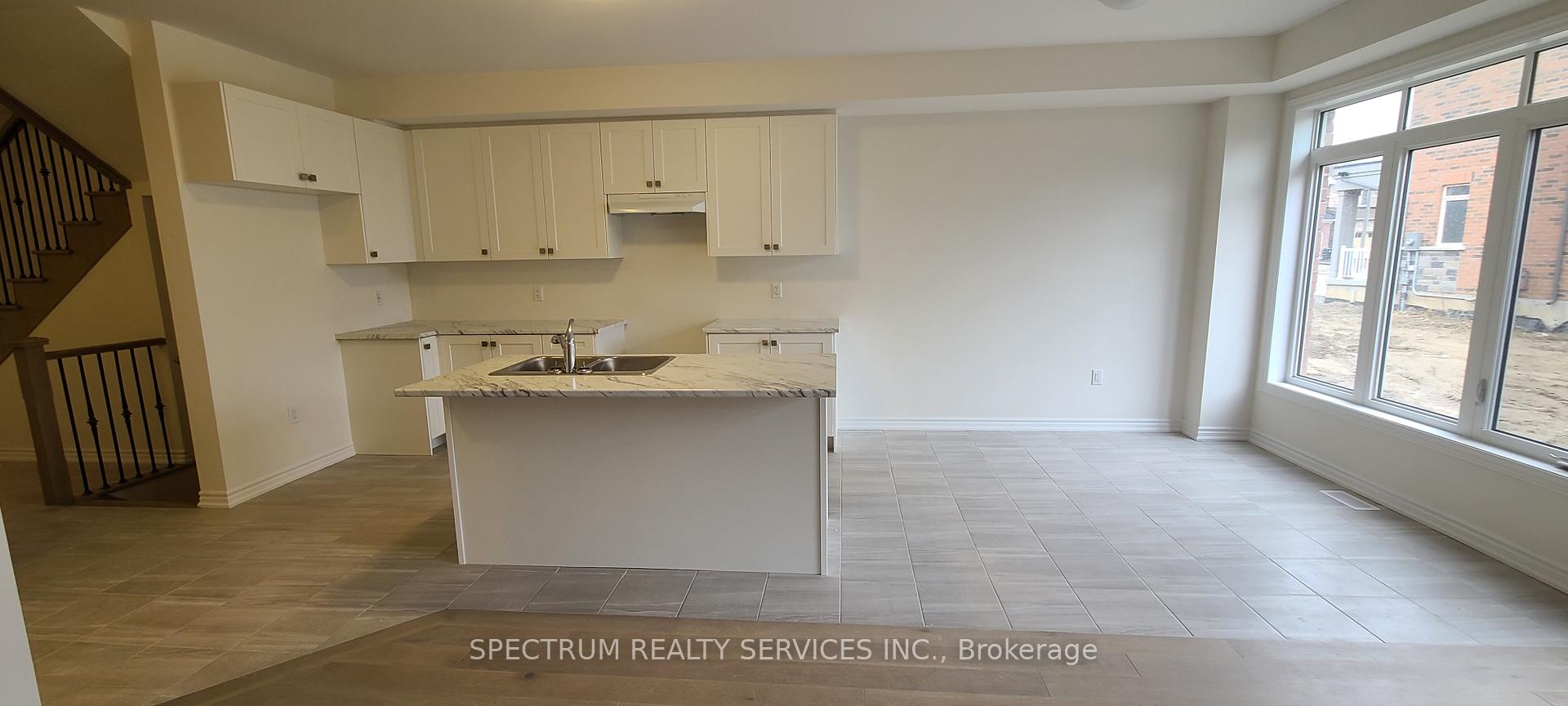 Photo 2 of 2233 Grainger Loop, Innisfil, Alcona — HOMEH