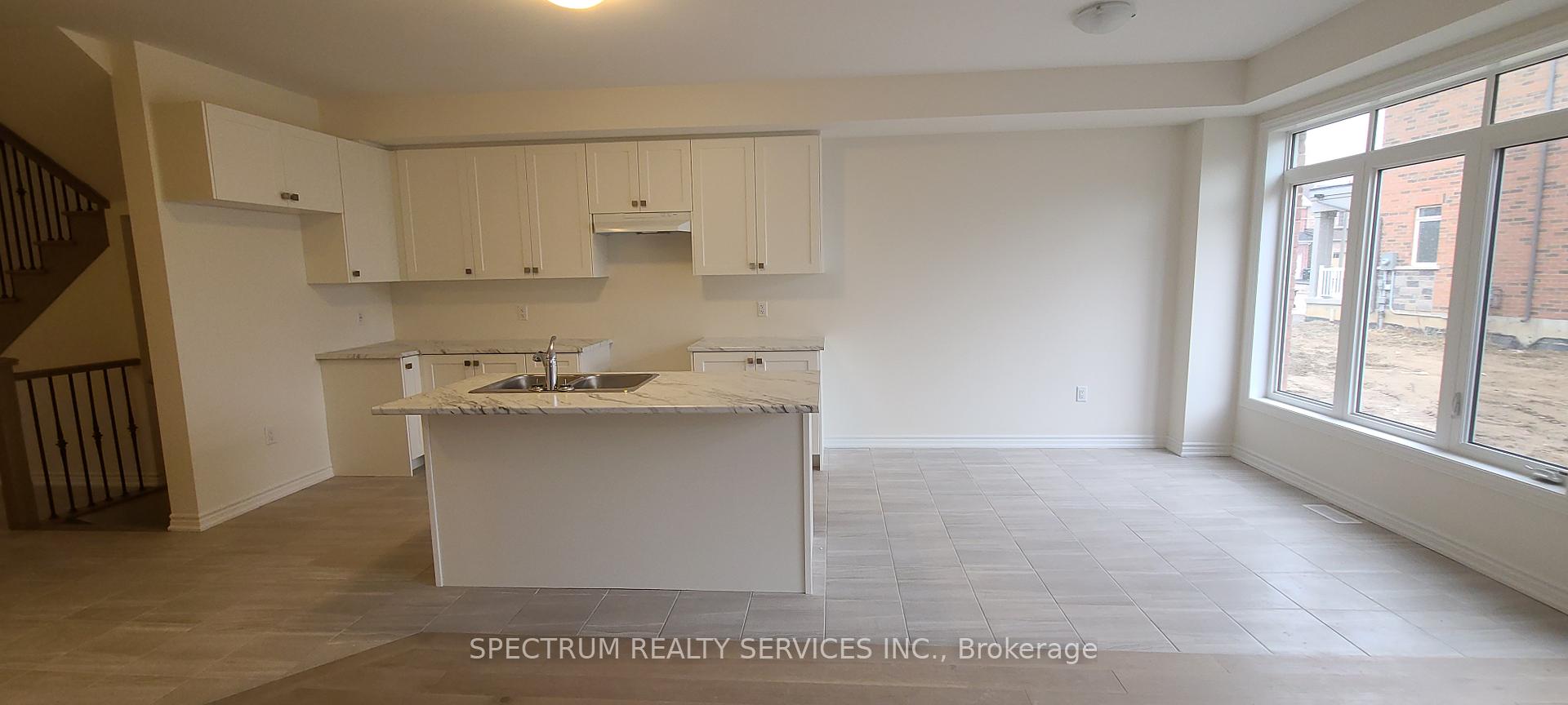 Photo 3 of 2233 Grainger Loop, Innisfil, Alcona — HOMEH