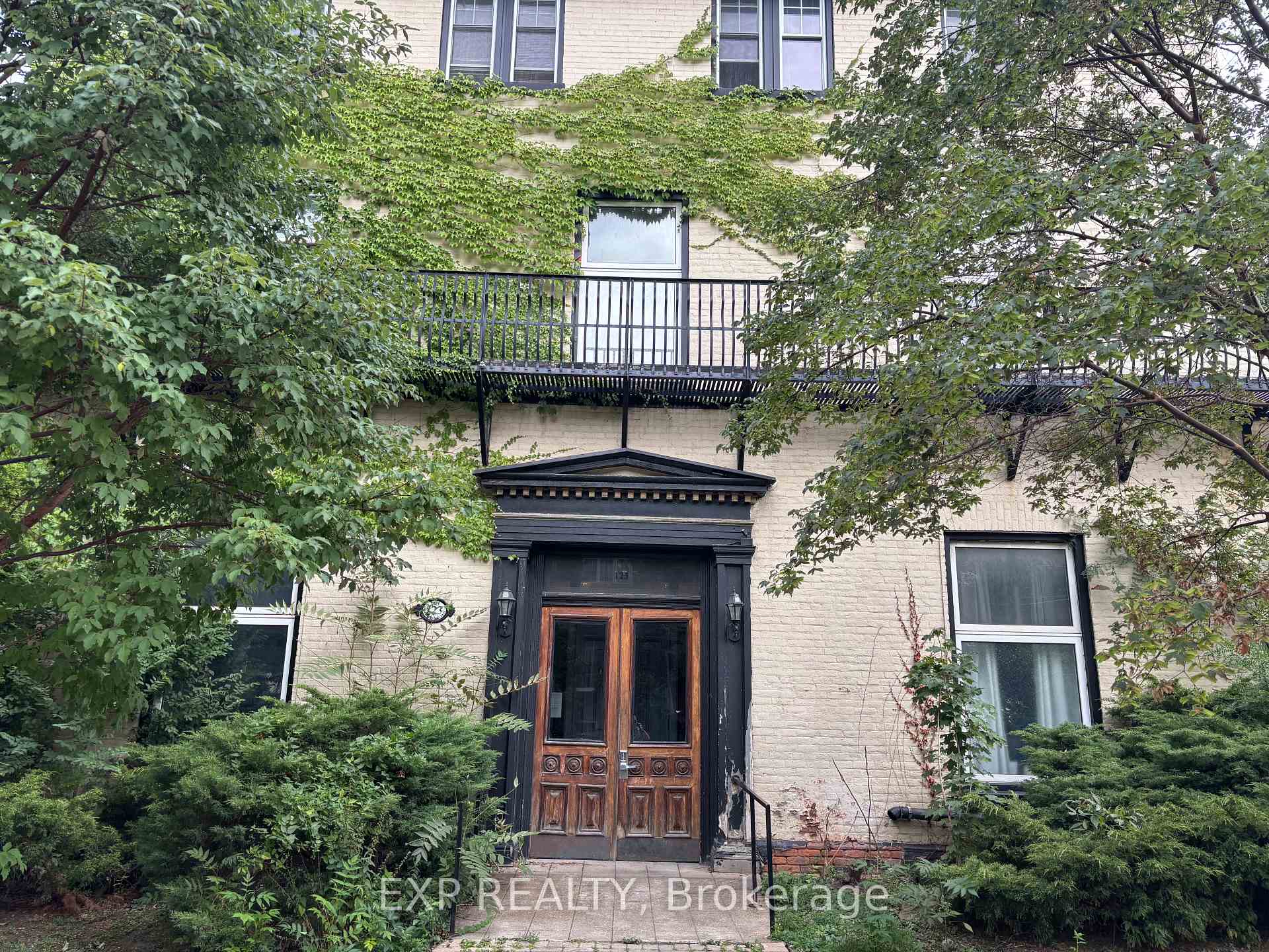 Photo 1 of Unit 4, 123 Macnab Street S, Hamilton, Durand — HOMEH
