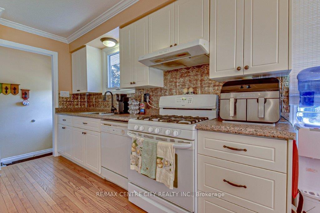 Photo 11 of 112 Harold Court, Lucan Biddulph, Lucan — HOMEH