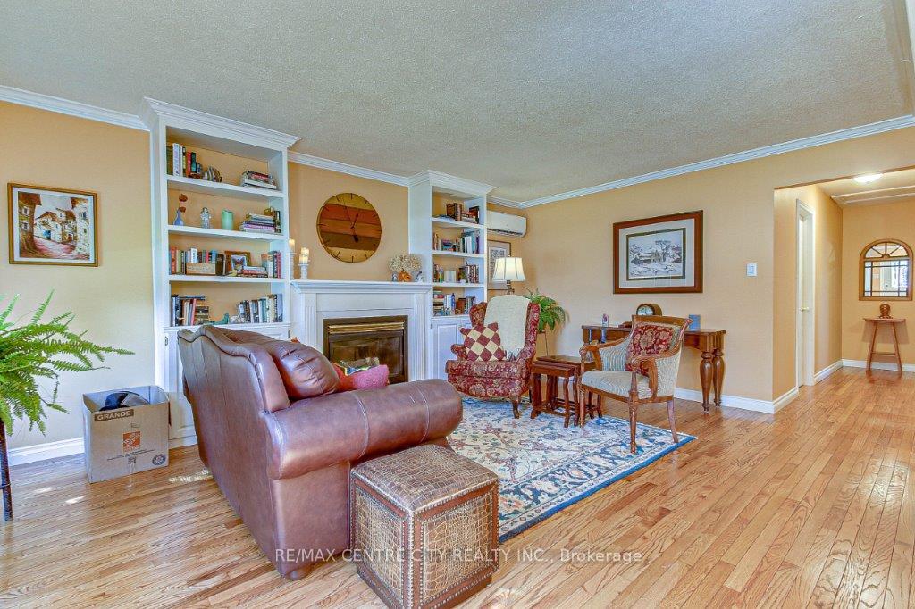 Photo 14 of 112 Harold Court, Lucan Biddulph, Lucan — HOMEH