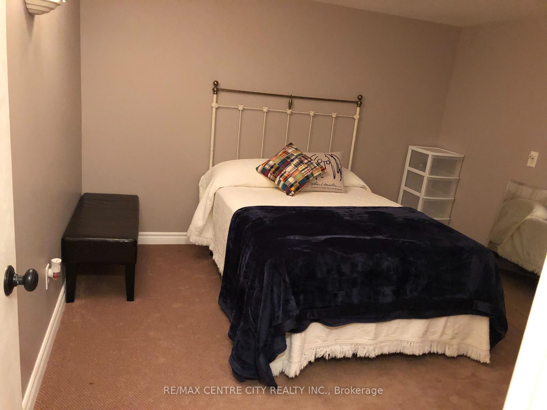 Photo 25 of 112 Harold Court, Lucan Biddulph, Lucan — HOMEH