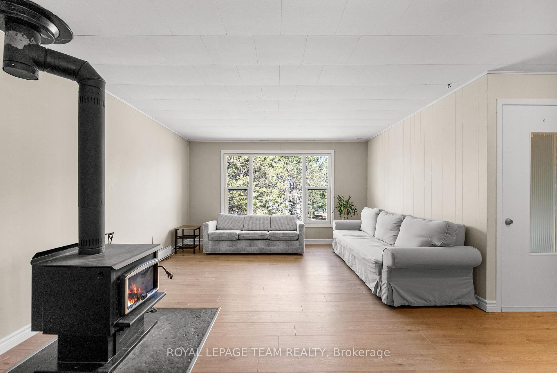 Photo 9 of 39220 Combermere Road, Madawaska Valley, Madawaska Valley — HOMEH