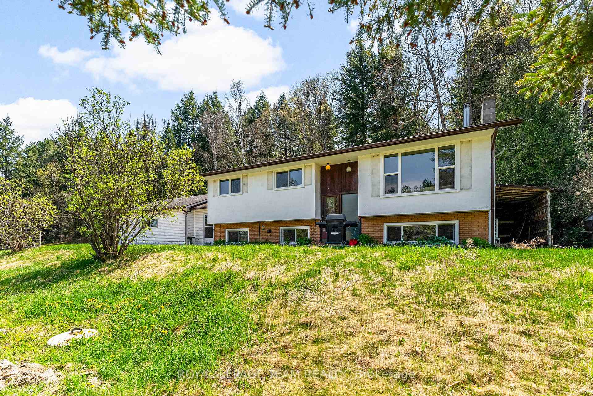 Photo 14 of 39220 Combermere Road, Madawaska Valley, Madawaska Valley — HOMEH