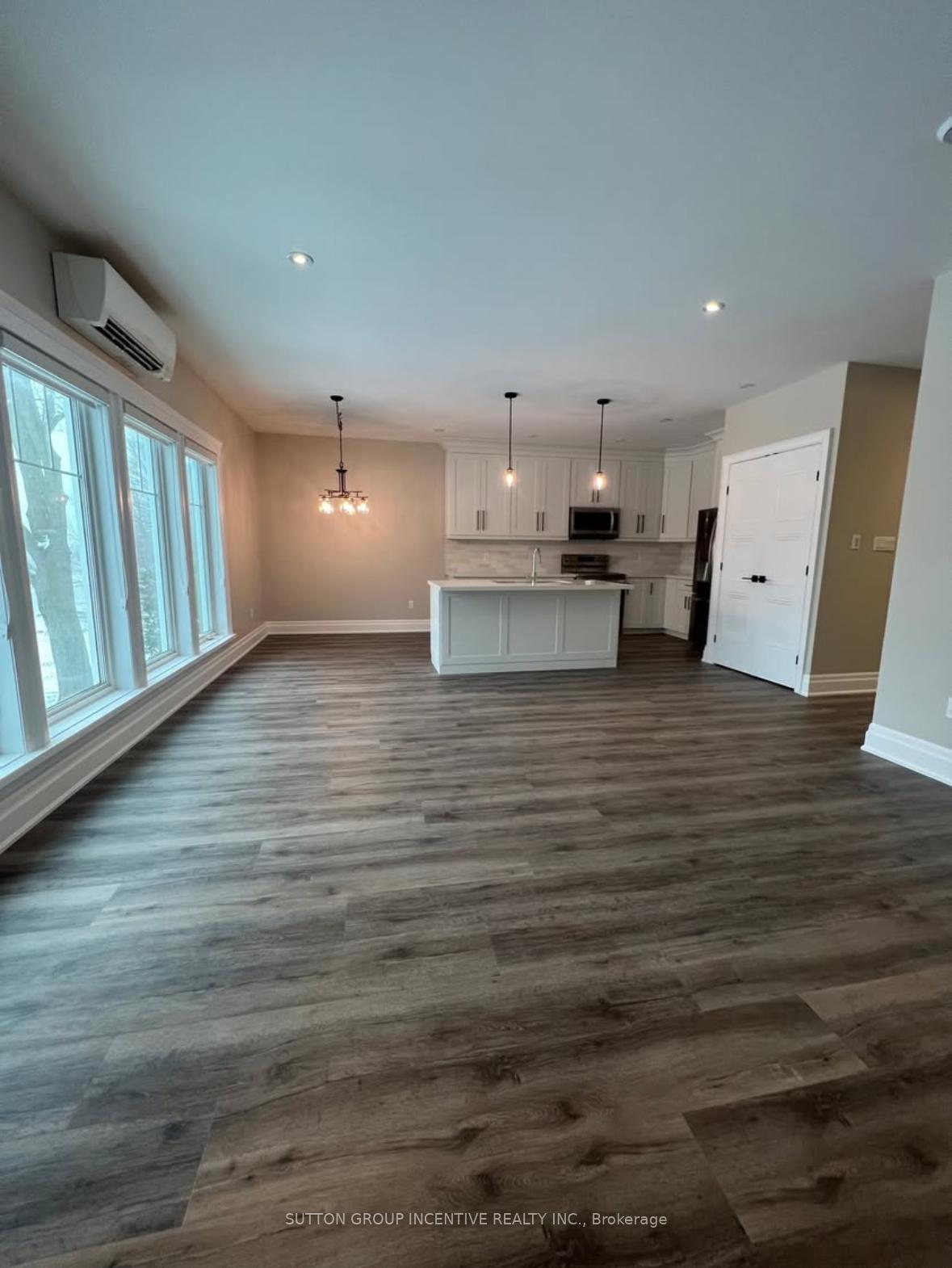 Photo 6 of 1784B Big Bay Point Road, Innisfil, Rural Innisfil — HOMEH