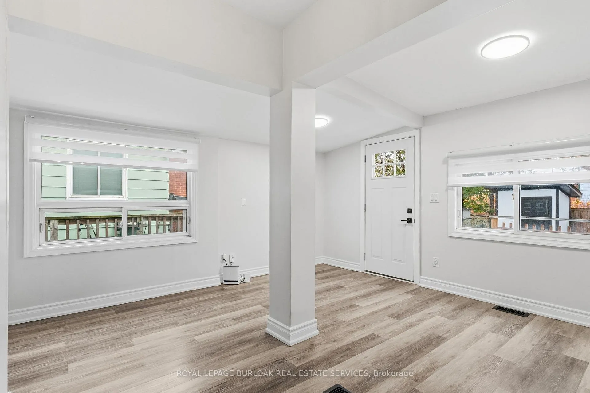 Photo 7 of 71 Glendale Avenue N, Hamilton, Crown Point — HOMEH