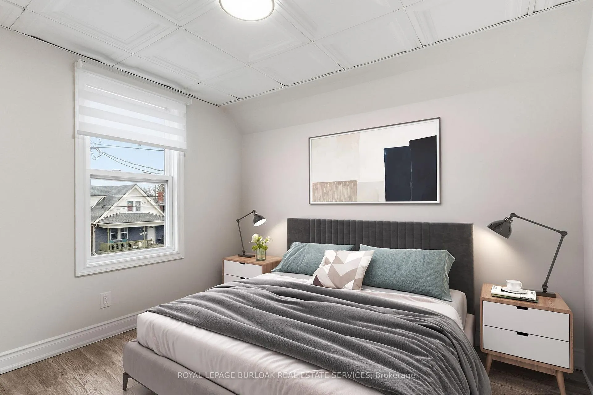 Photo 32 of 71 Glendale Avenue N, Hamilton, Crown Point — HOMEH