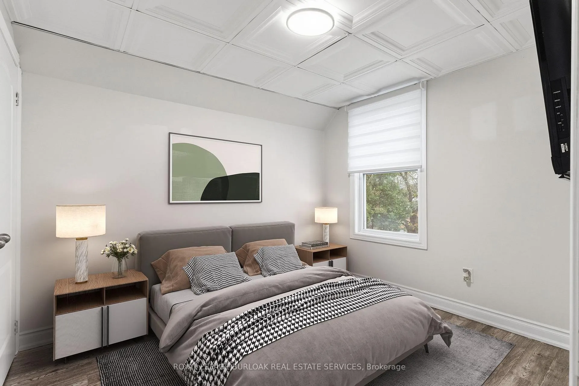 Photo 33 of 71 Glendale Avenue N, Hamilton, Crown Point — HOMEH