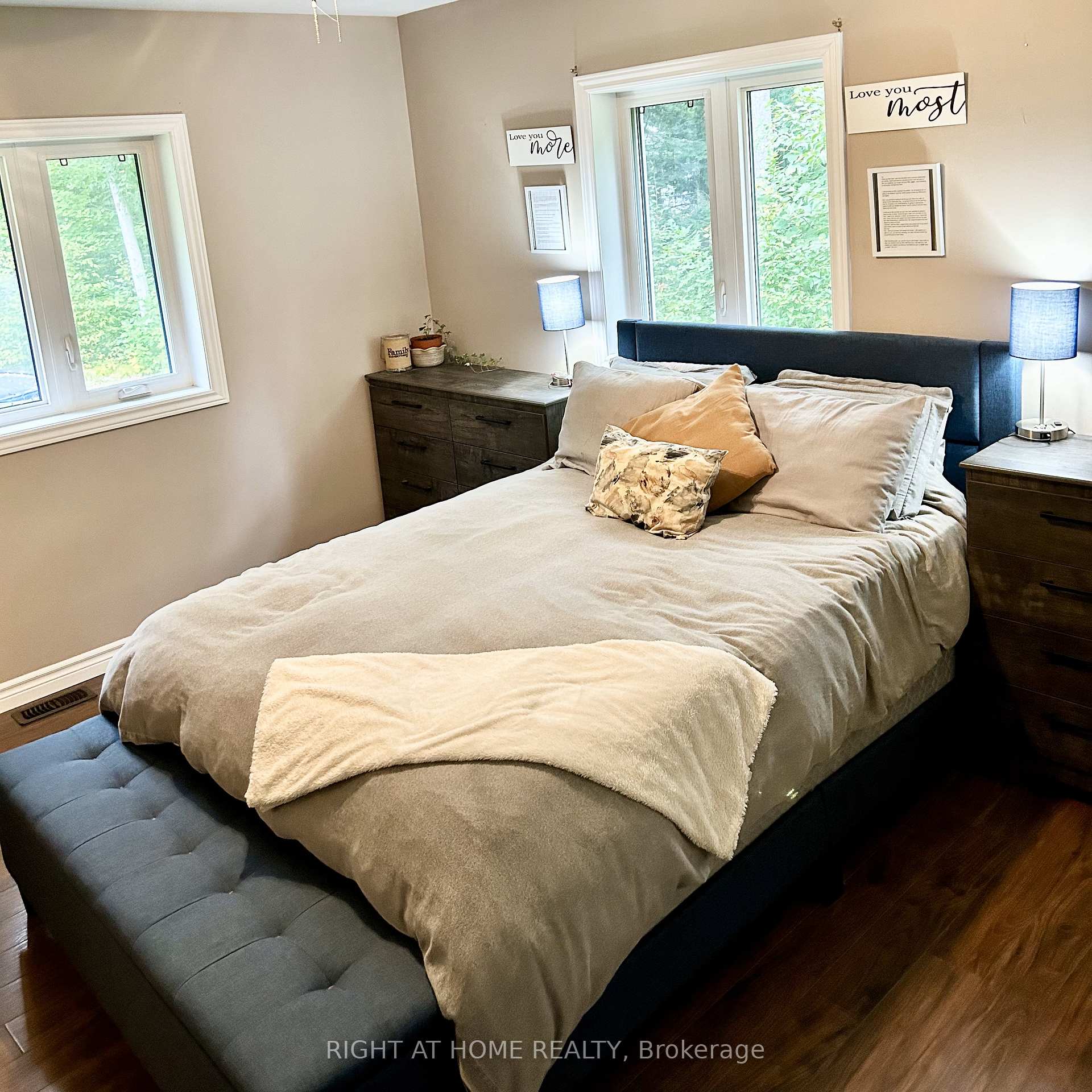 Photo 13 of 513 Stewartville Road, McNab/Braeside, Mcnab/Braeside Twps — HOMEH