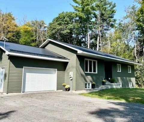 Photo 29 of 513 Stewartville Road, McNab/Braeside, Mcnab/Braeside Twps — HOMEH
