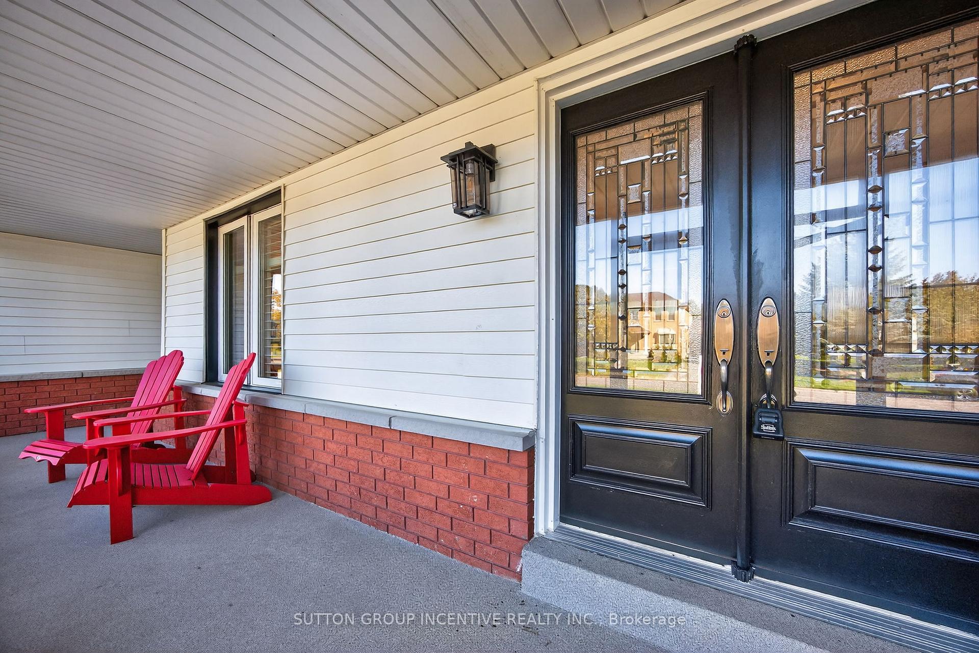 Photo 5 of 2731 Shering Crescent, Innisfil, Stroud — HOMEH