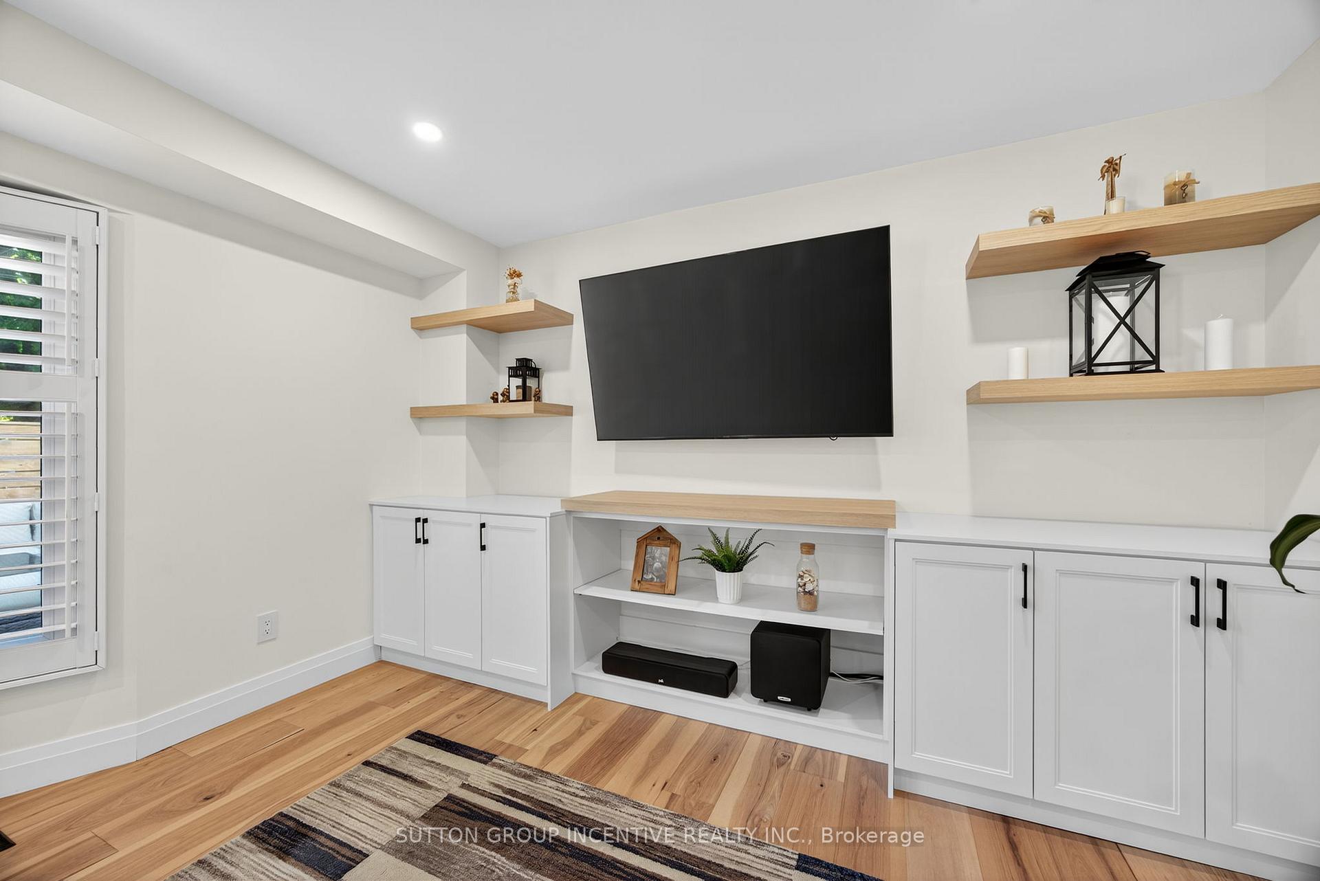 Photo 17 of 2731 Shering Crescent, Innisfil, Stroud — HOMEH