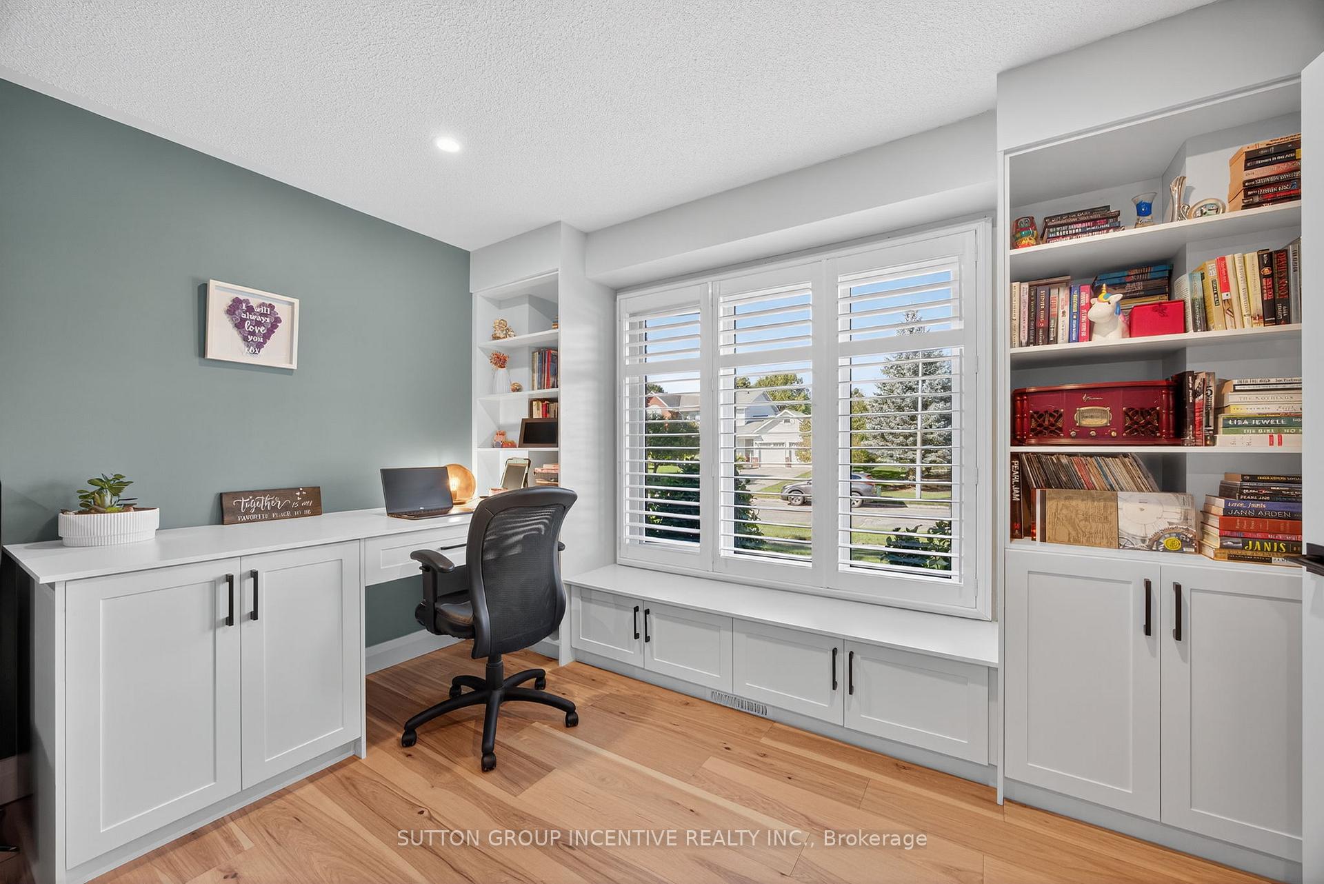 Photo 26 of 2731 Shering Crescent, Innisfil, Stroud — HOMEH