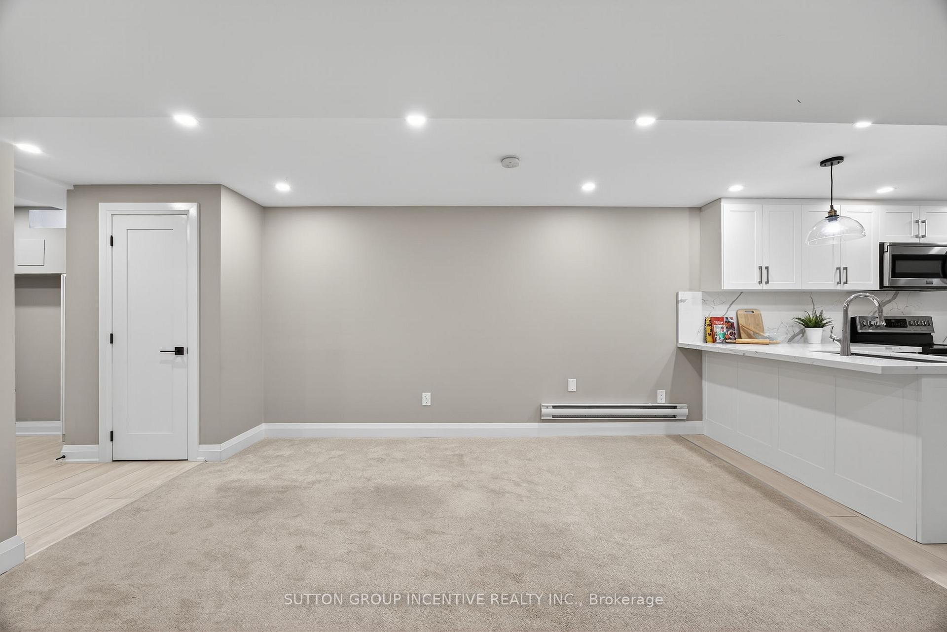 Photo 36 of 2731 Shering Crescent, Innisfil, Stroud — HOMEH
