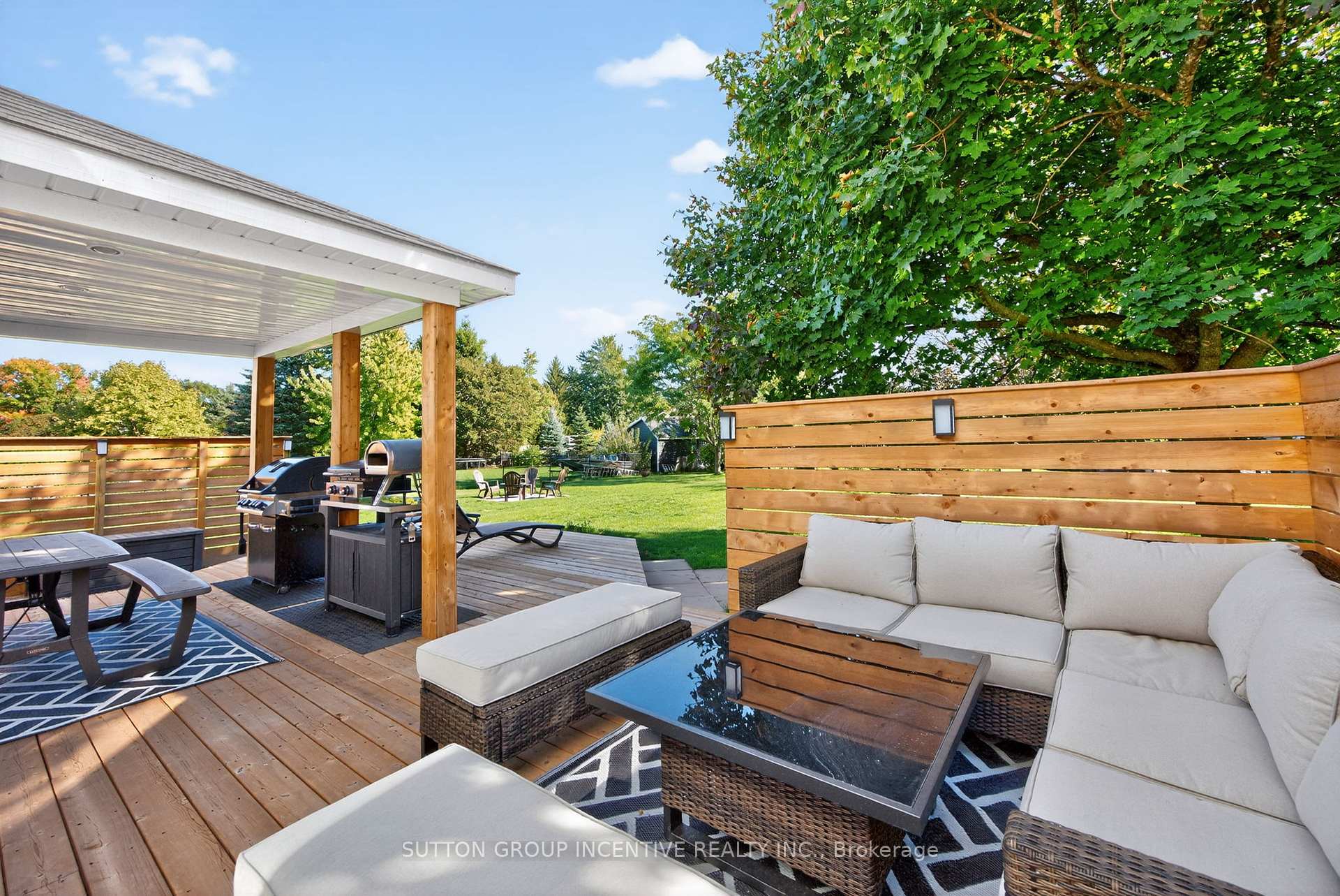 Photo 44 of 2731 Shering Crescent, Innisfil, Stroud — HOMEH