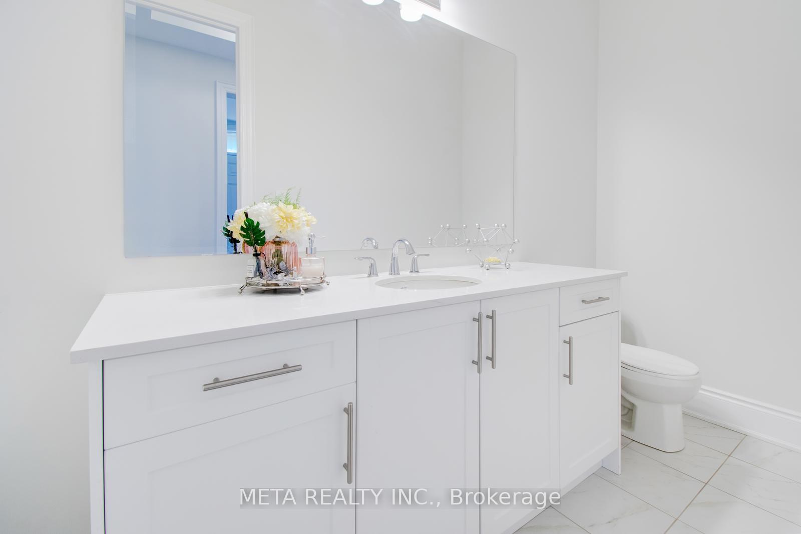 Photo 23 of 90 Broad Way, King, Nobleton — HOMEH