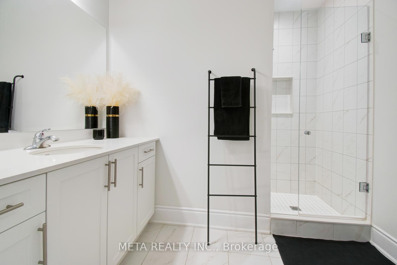 Photo 36 of 90 Broad Way, King, Nobleton — HOMEH