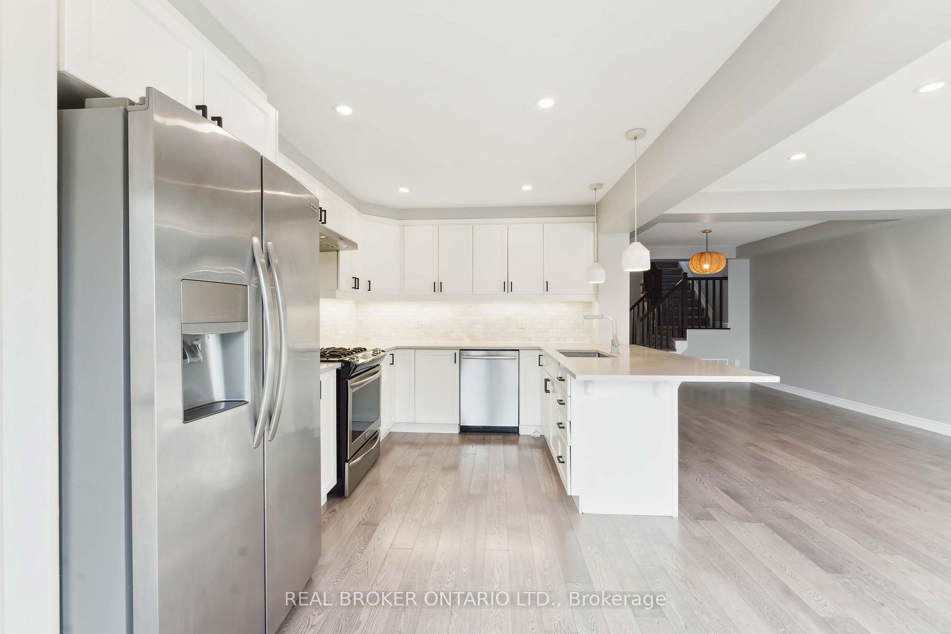 Photo 13 of 391 Rouncey Road, Ottawa, Kanata - Emerald Meadows/Trailwest — HOMEH