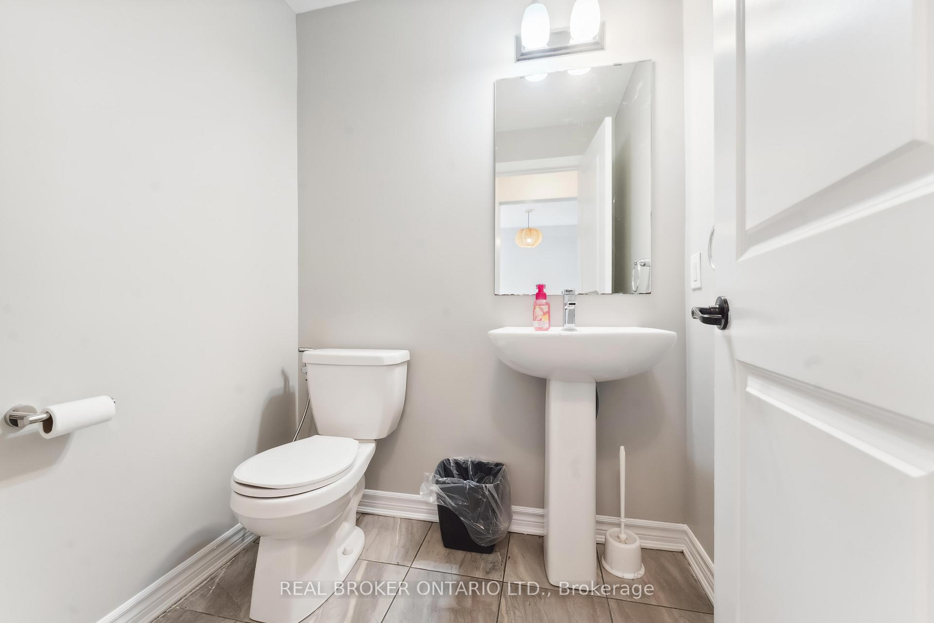 Photo 16 of 391 Rouncey Road, Ottawa, Kanata - Emerald Meadows/Trailwest — HOMEH