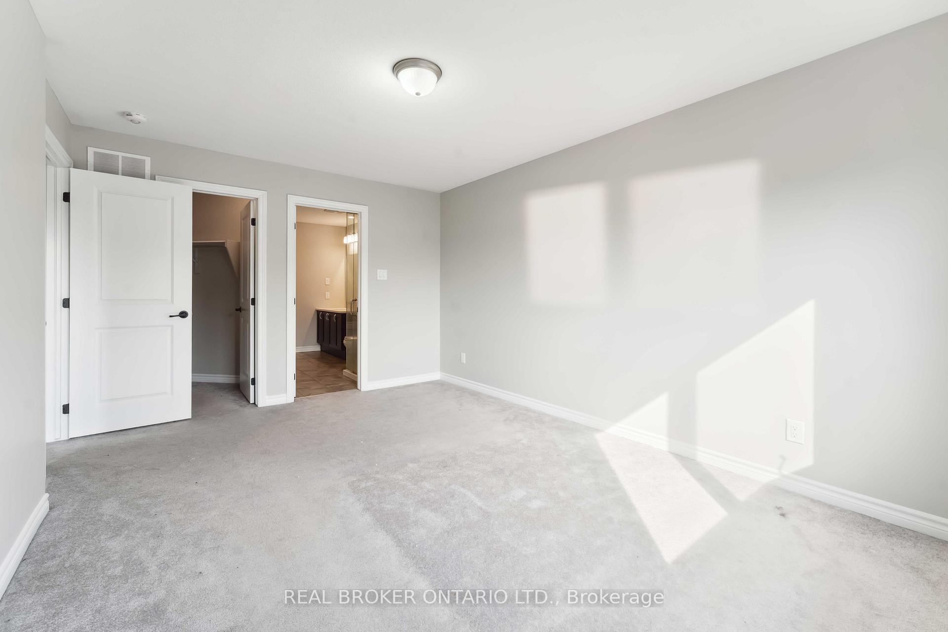 Photo 20 of 391 Rouncey Road, Ottawa, Kanata - Emerald Meadows/Trailwest — HOMEH