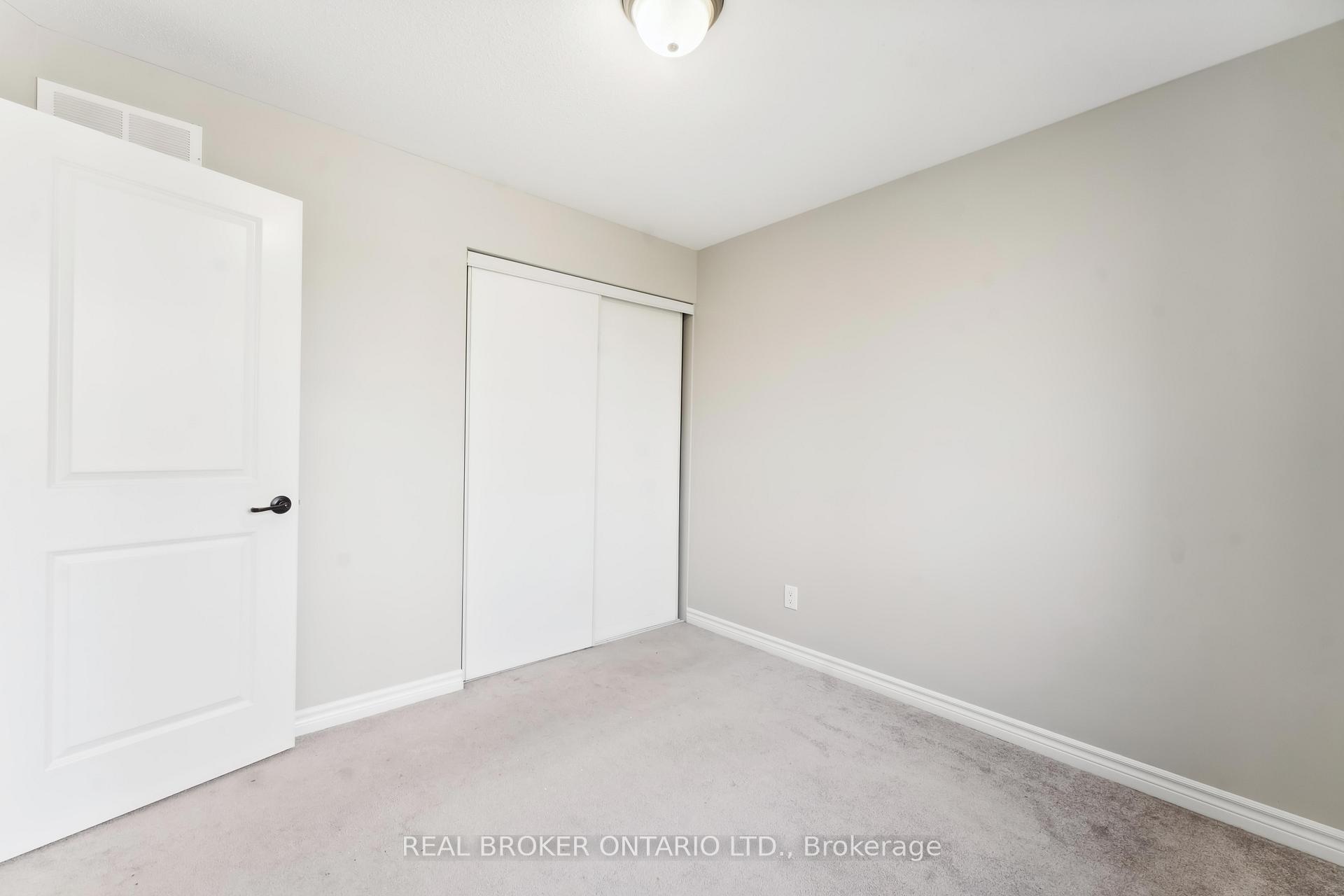 Photo 30 of 391 Rouncey Road, Ottawa, Kanata - Emerald Meadows/Trailwest — HOMEH