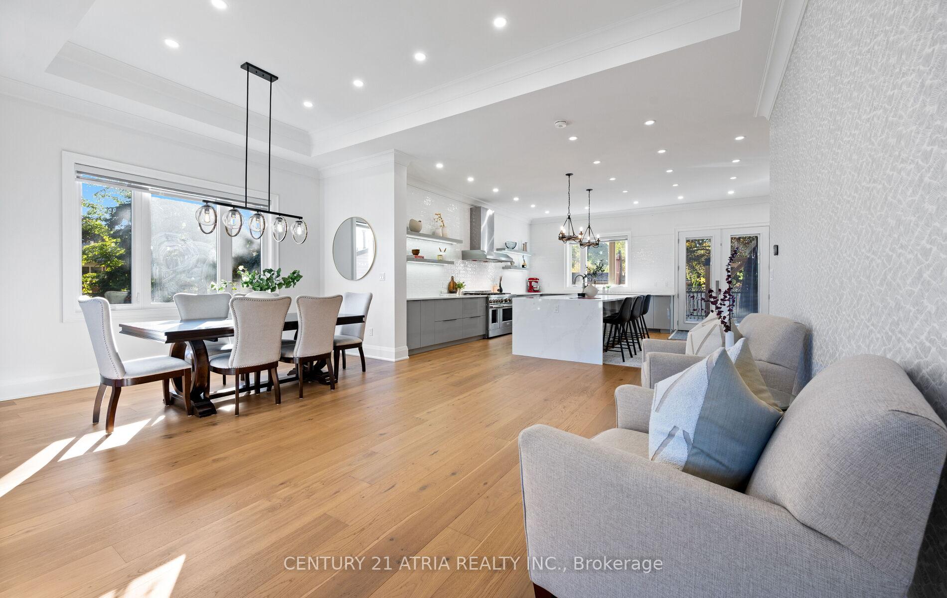 Photo 9 of 41 Sir Bodwin Place, Markham, Markham Village — HOMEH