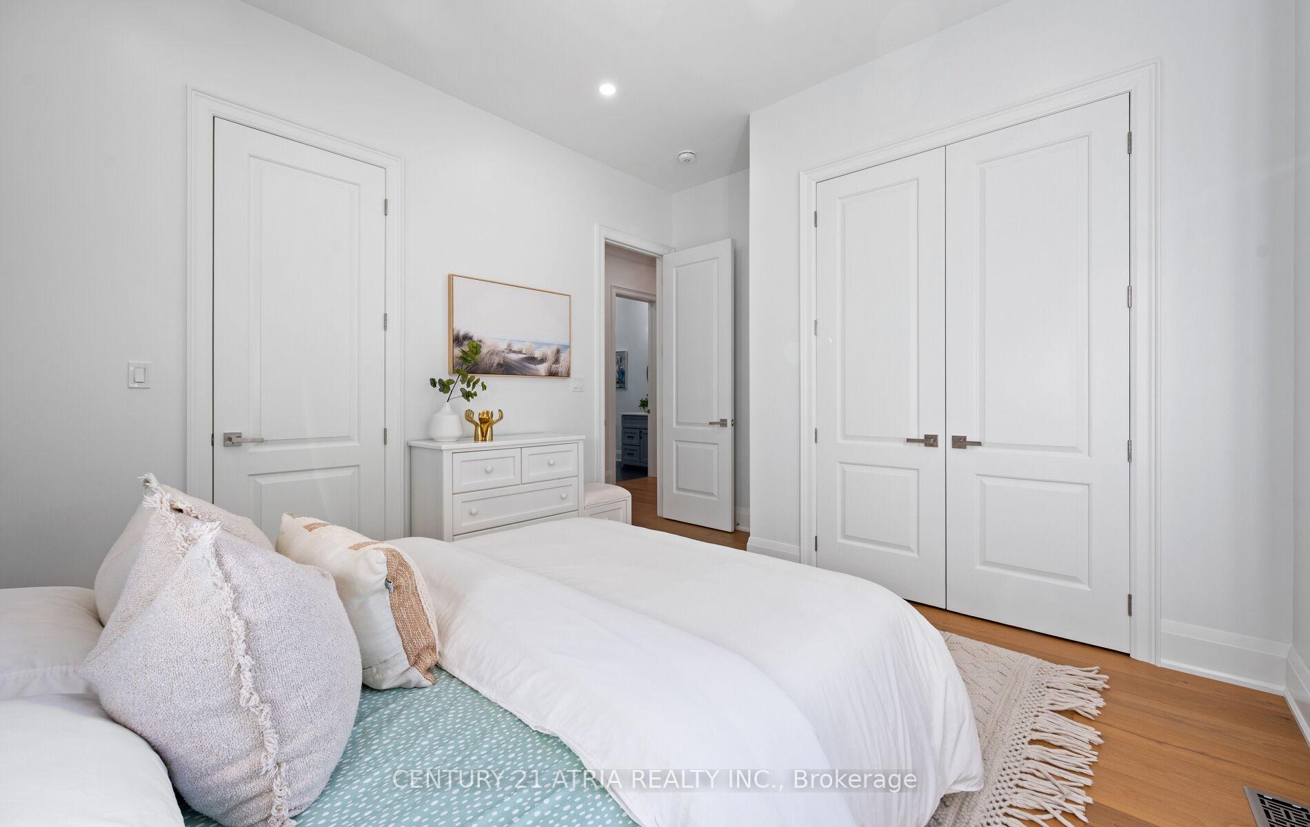 Photo 28 of 41 Sir Bodwin Place, Markham, Markham Village — HOMEH
